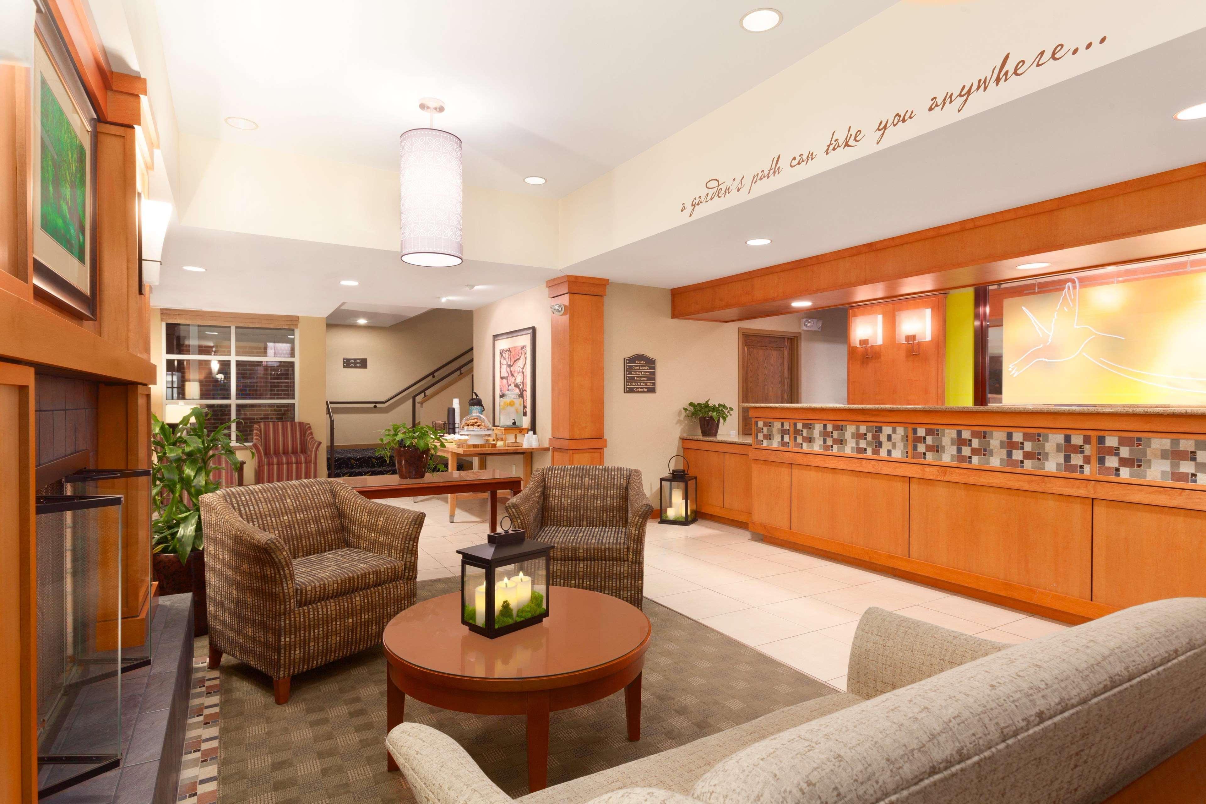 Hilton Garden Inn Lancaster Dış mekan fotoğraf