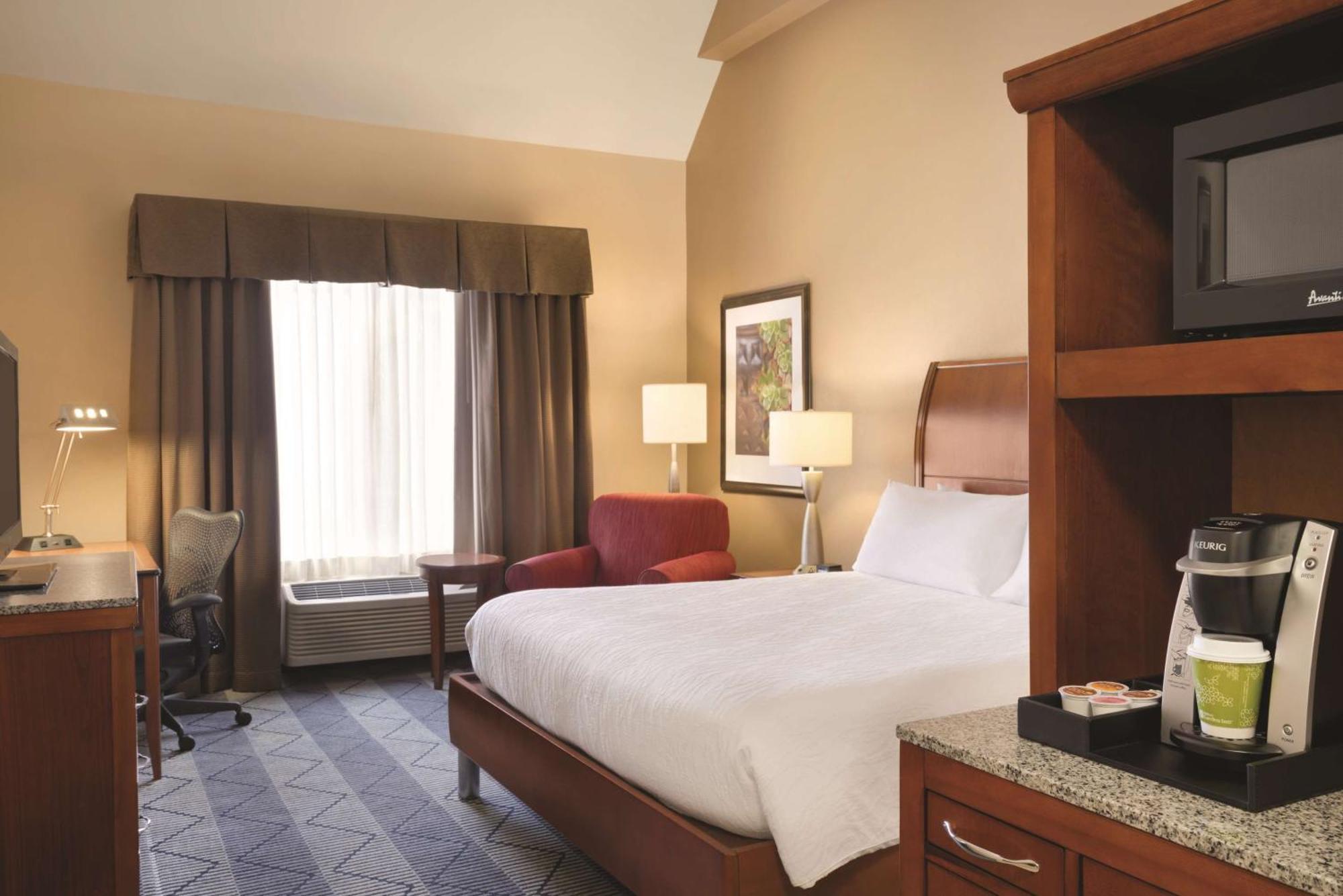 Hilton Garden Inn Lancaster Dış mekan fotoğraf