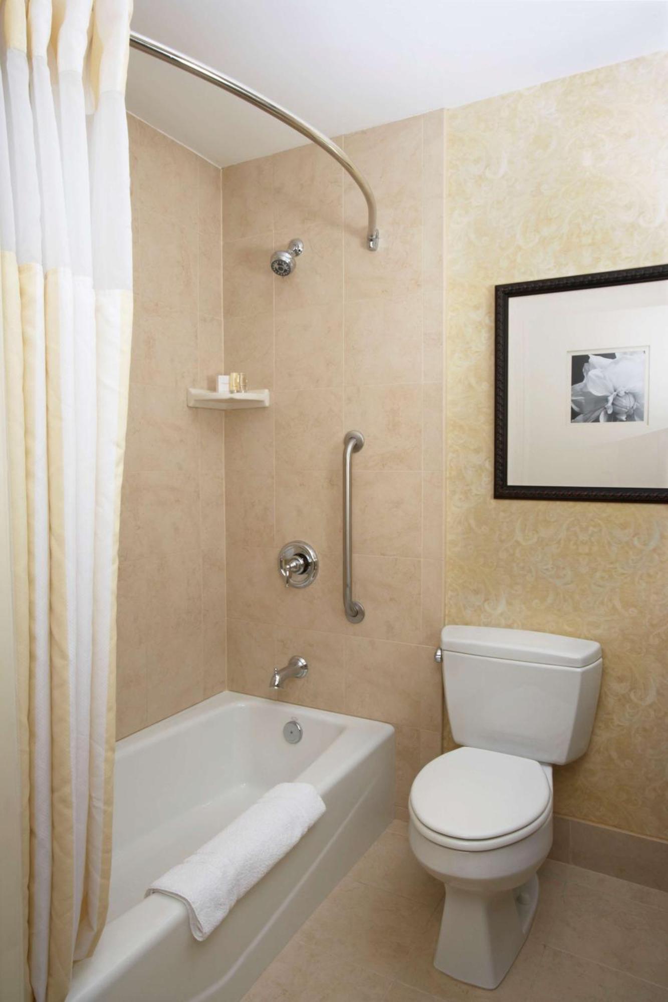 Hilton Garden Inn Lancaster Dış mekan fotoğraf