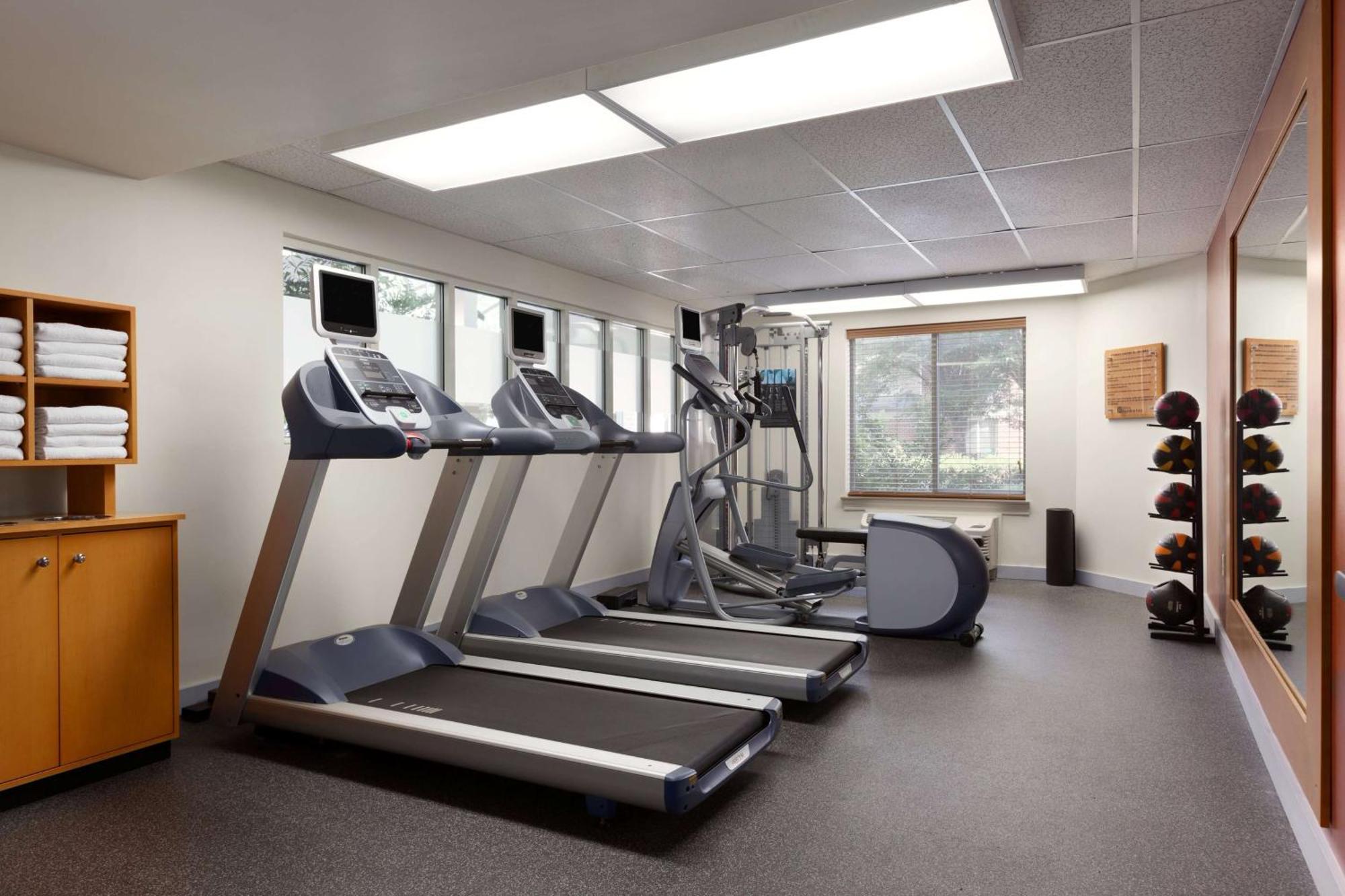 Hilton Garden Inn Lancaster Dış mekan fotoğraf