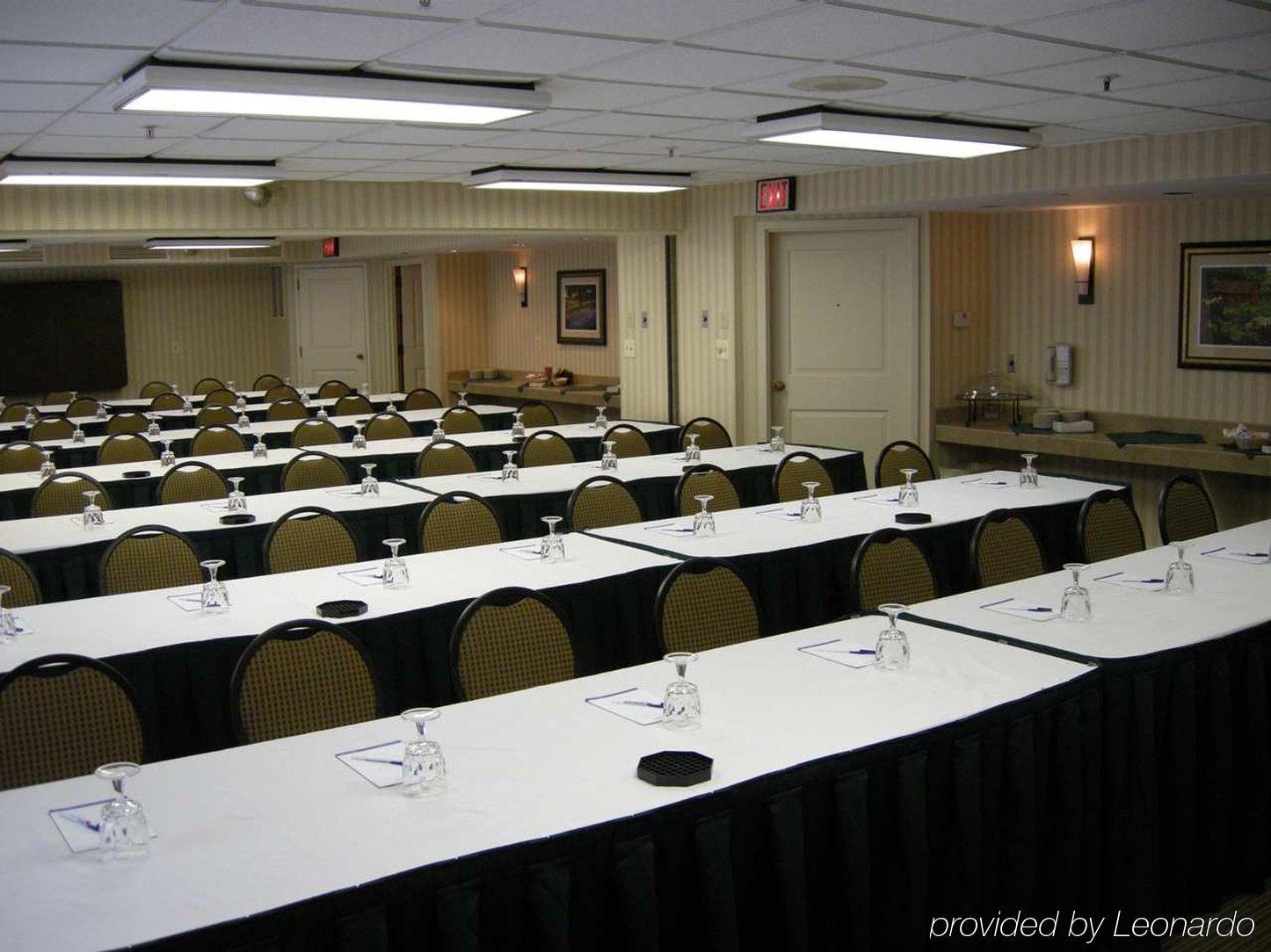 Hilton Garden Inn Lancaster Konforlar fotoğraf