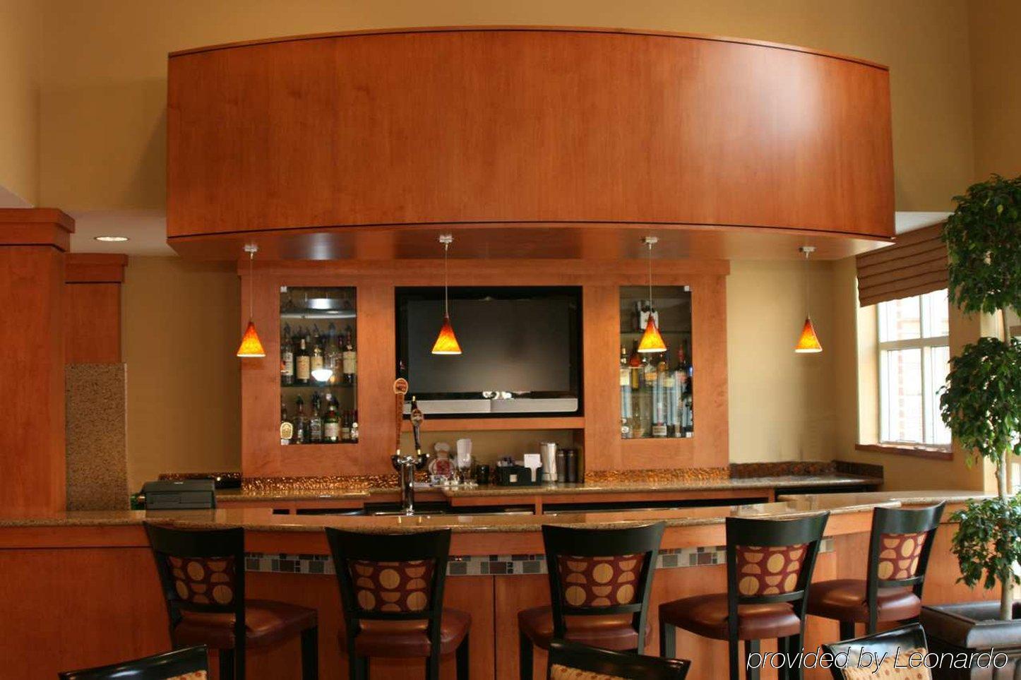 Hilton Garden Inn Lancaster Restoran fotoğraf